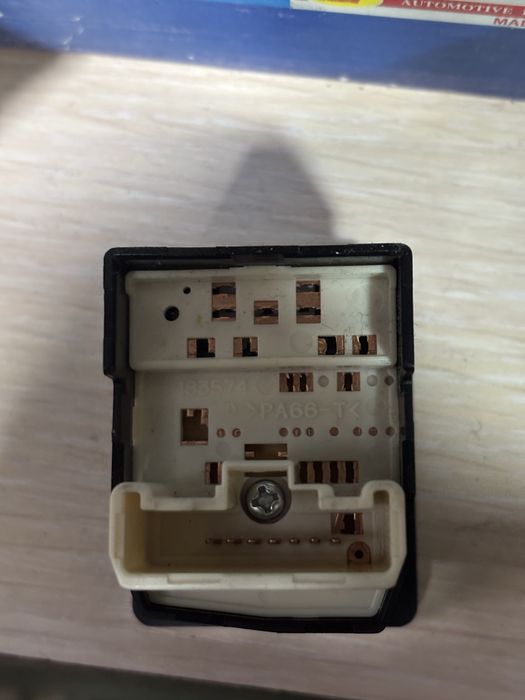 Блок управление зеркал Rav 2004