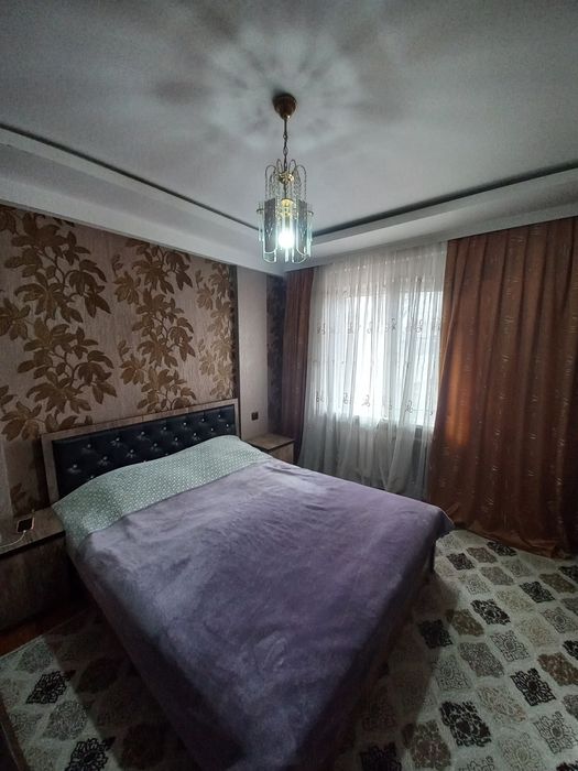 Домбиробод 7.22-соток Углаваой 4-хона 2-балкон 2-СанУзел Участок