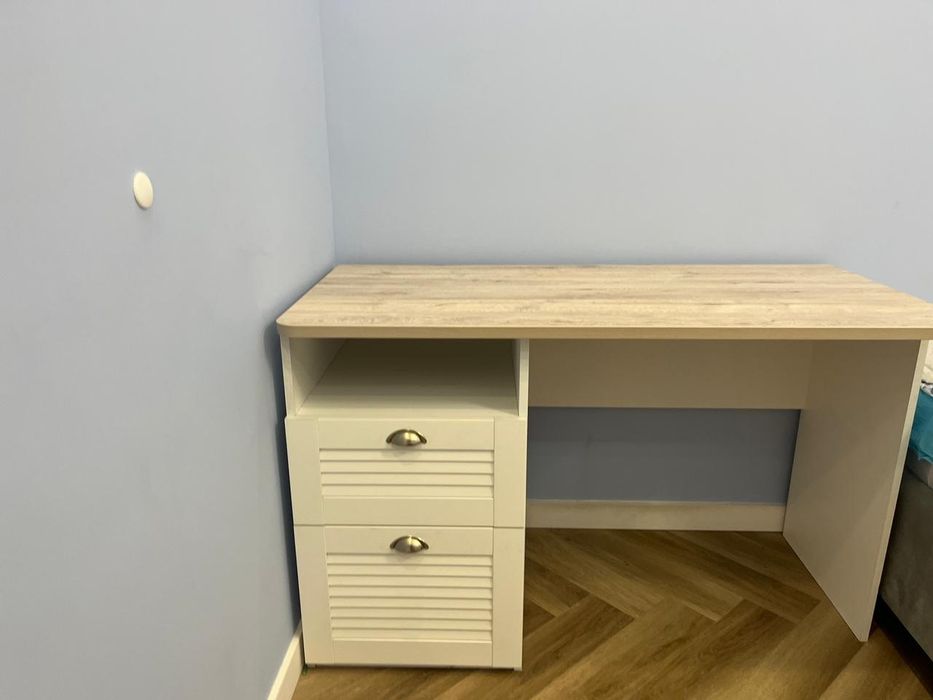 Парта мебель для дома