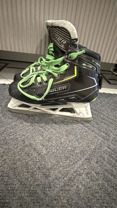 Коньки вратарские