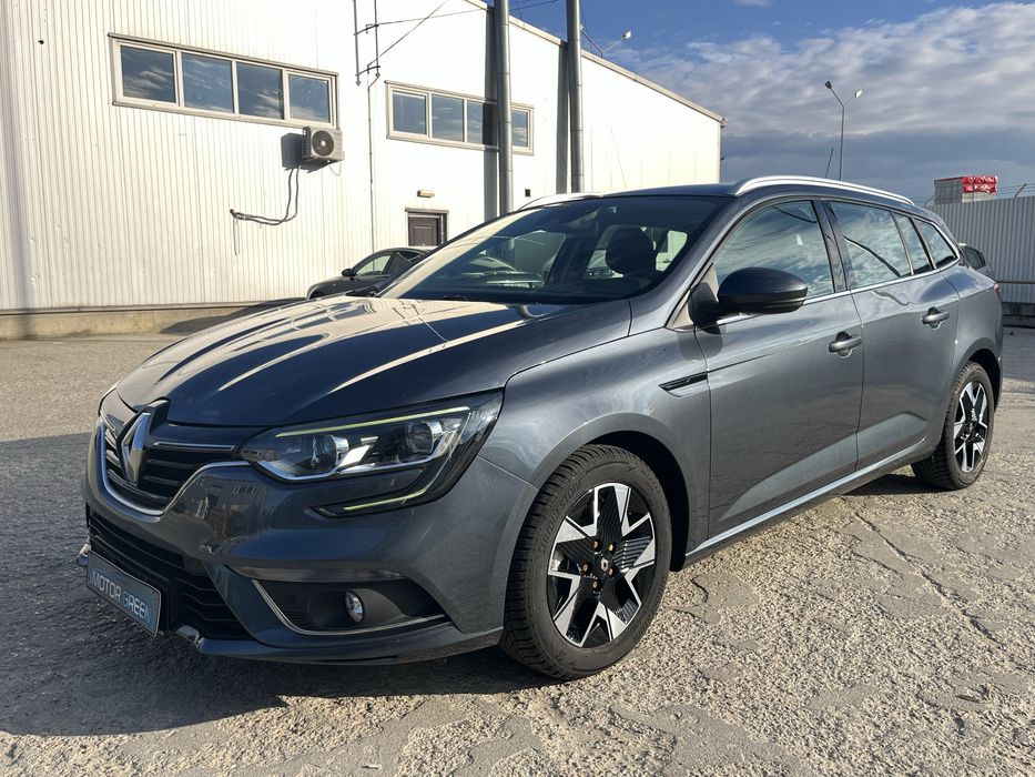 RENAULT Megane