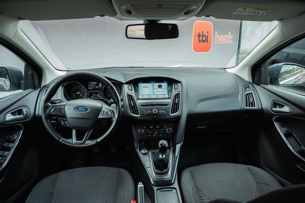 Ford Focus-2017-euro6-keyless-navi-senzori-scaune incalzite-jante
