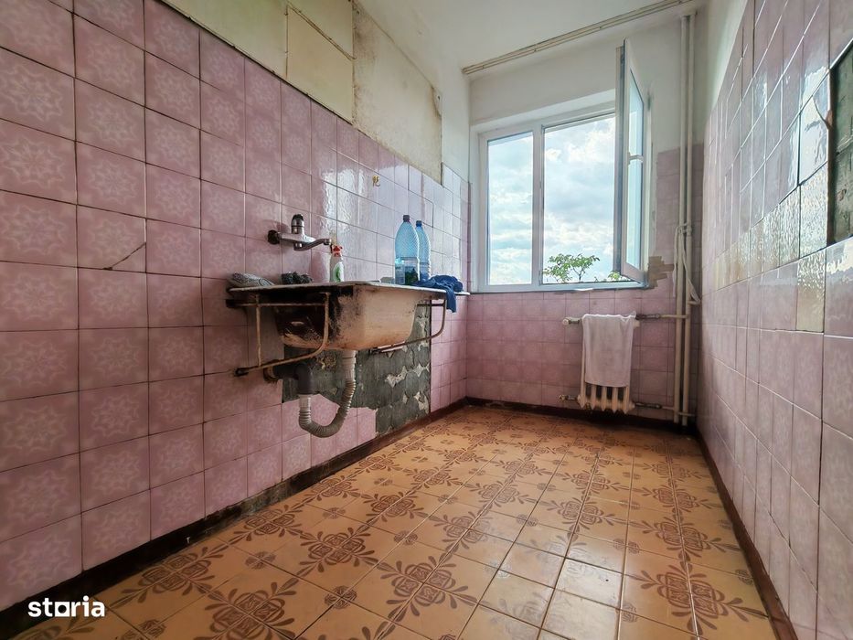 Comision0%-AlmanImobiliare-3Camere-Etaj3-Zona km4-5