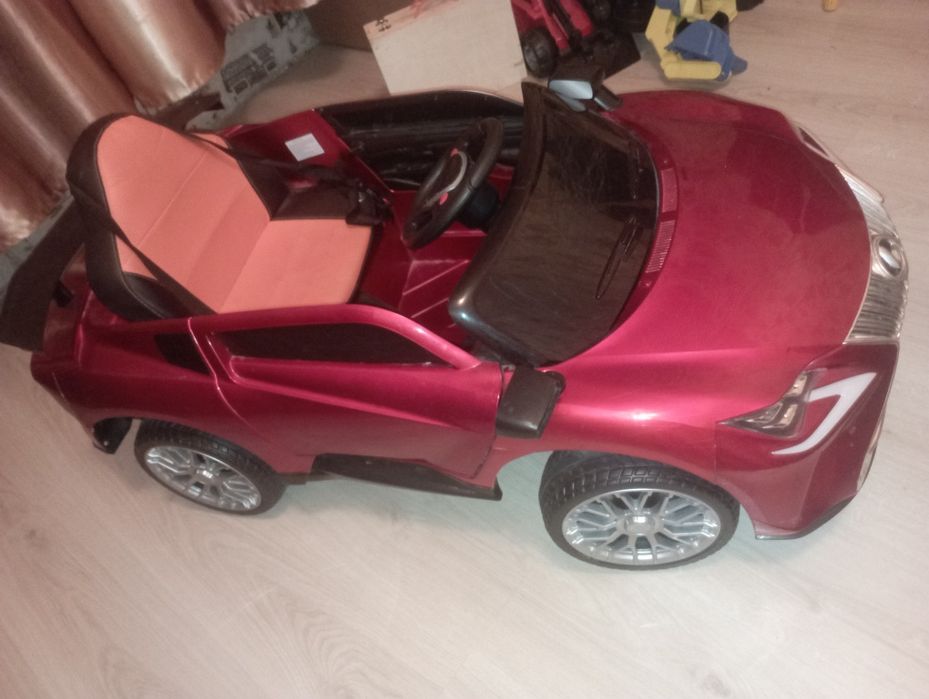 Детская машина Б/у