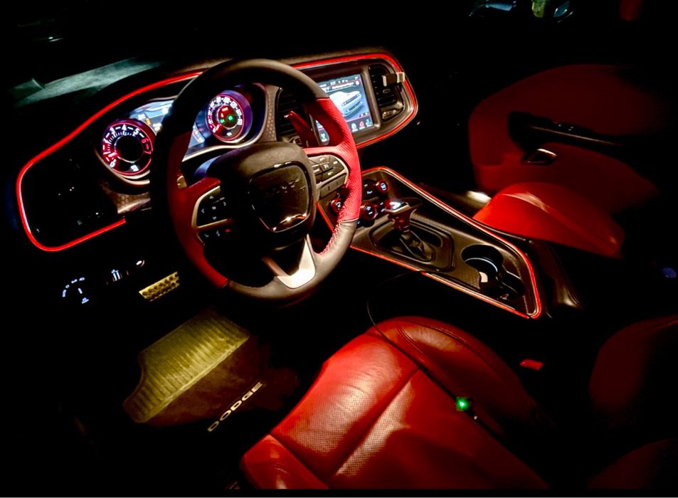 Dodge Challenger 5.7 Hemi