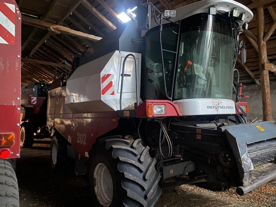 Продается Комбайн Вектор 410