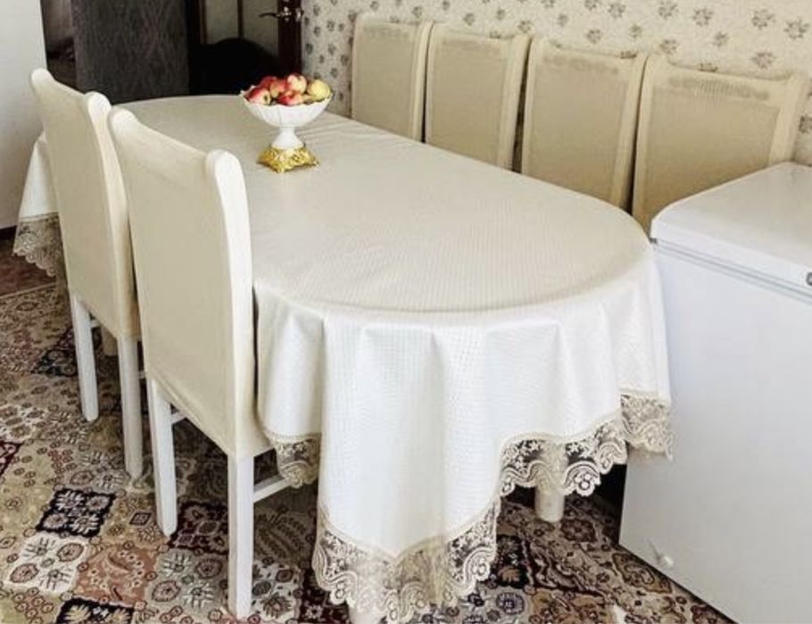 Продам стол и стулья в хорошем состоянии