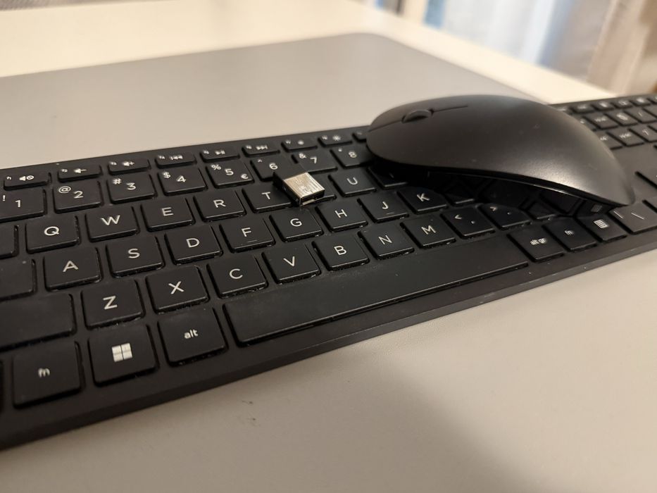 Kit mouse + tastatura wireless HP