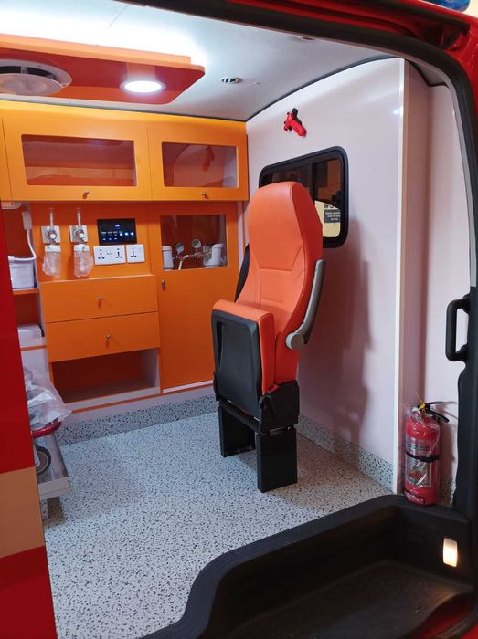 Машина скорой помощи Toyota Hiace H200