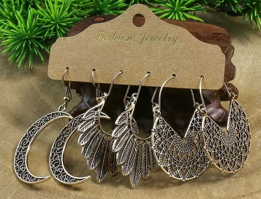 Дамски етно накити