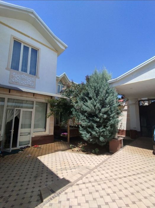 Срочно продаётся угловой дом 2,5 сотки с отличной локацией  230,000$