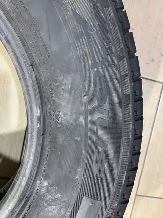 225 75 16C Michelin de vară