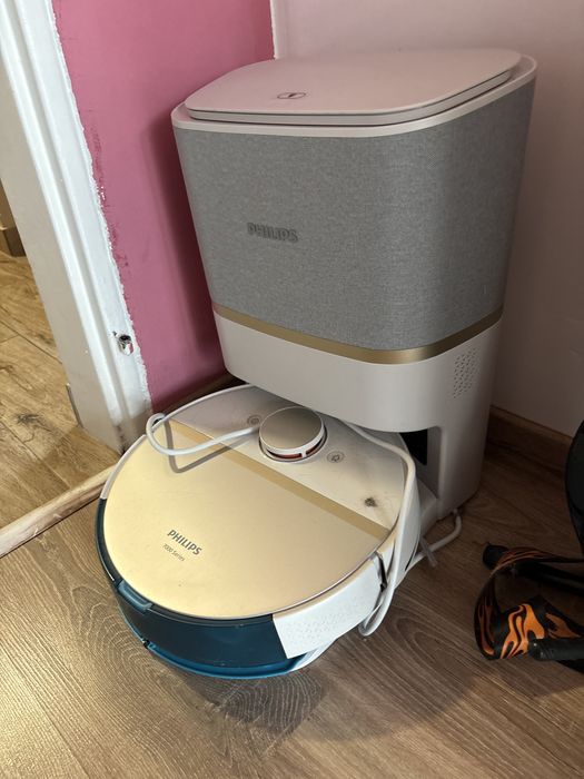 Прахосмукачка робот Phillips