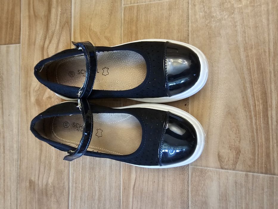 Обувь школьная для девочки 34 и 35 размер