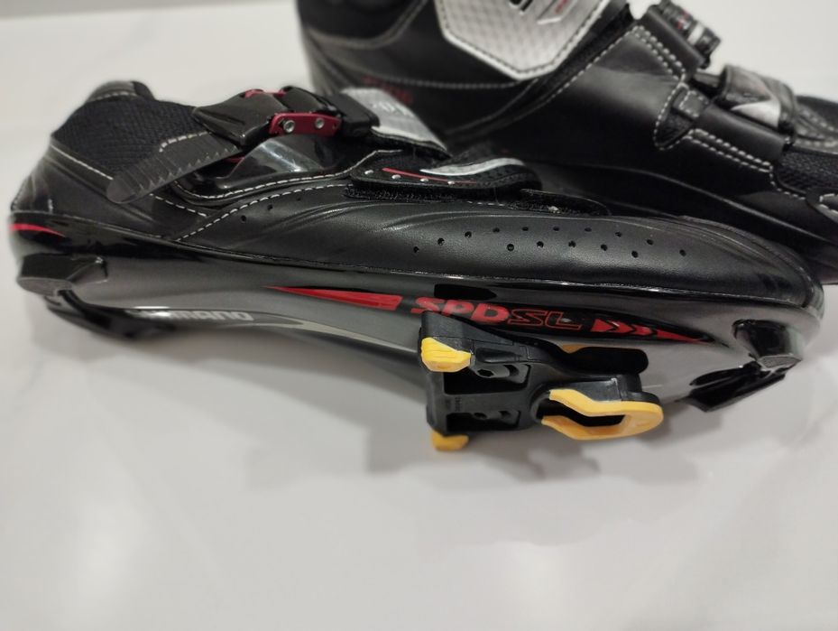 Шосейни велообувки Shimano 43