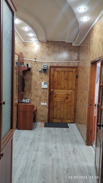 Продажа 3 ком . квартиры