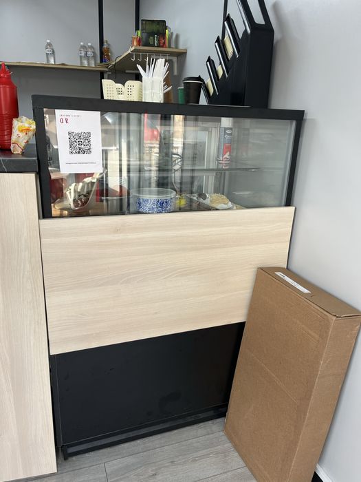 Витрина холодильник