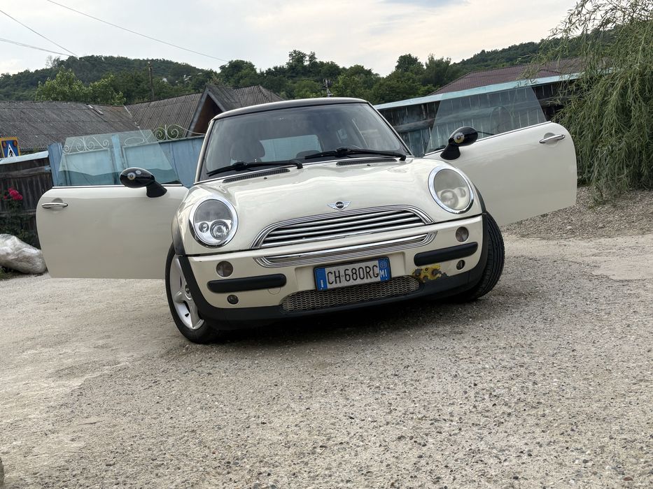 Vand Golf 5 si mini cooper