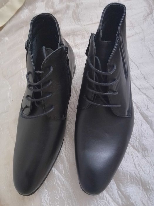 Мъжки боти черни