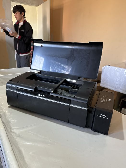 Canon 1300D,Epson l805