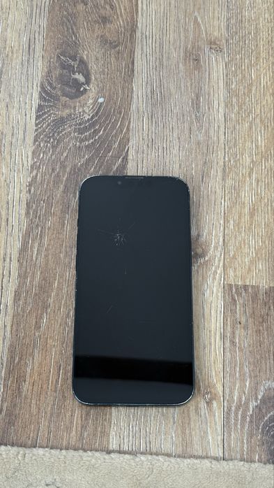 iPhone 13 256 ГБ, рабочий