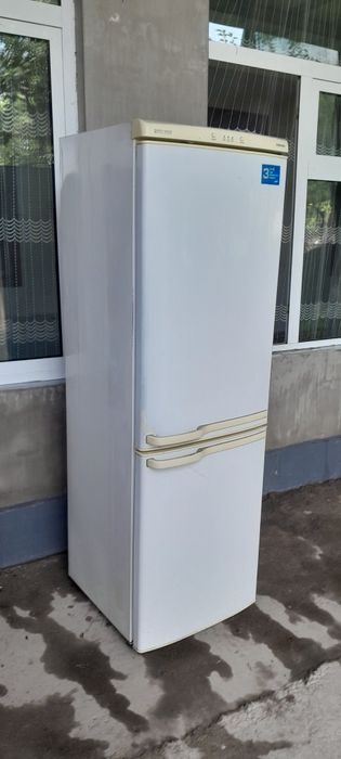 Xaladenlik Samsung Rabochi Slabi Muzlatadi tepasi