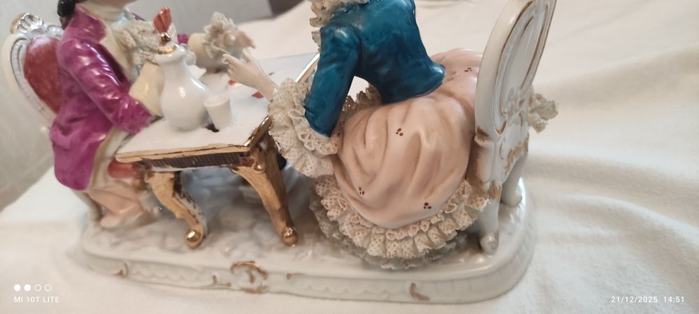 Порцеланова композиция с Dresden дантела - винтидж