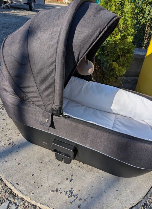 Cărucior Kinderkraft 3 in 1
