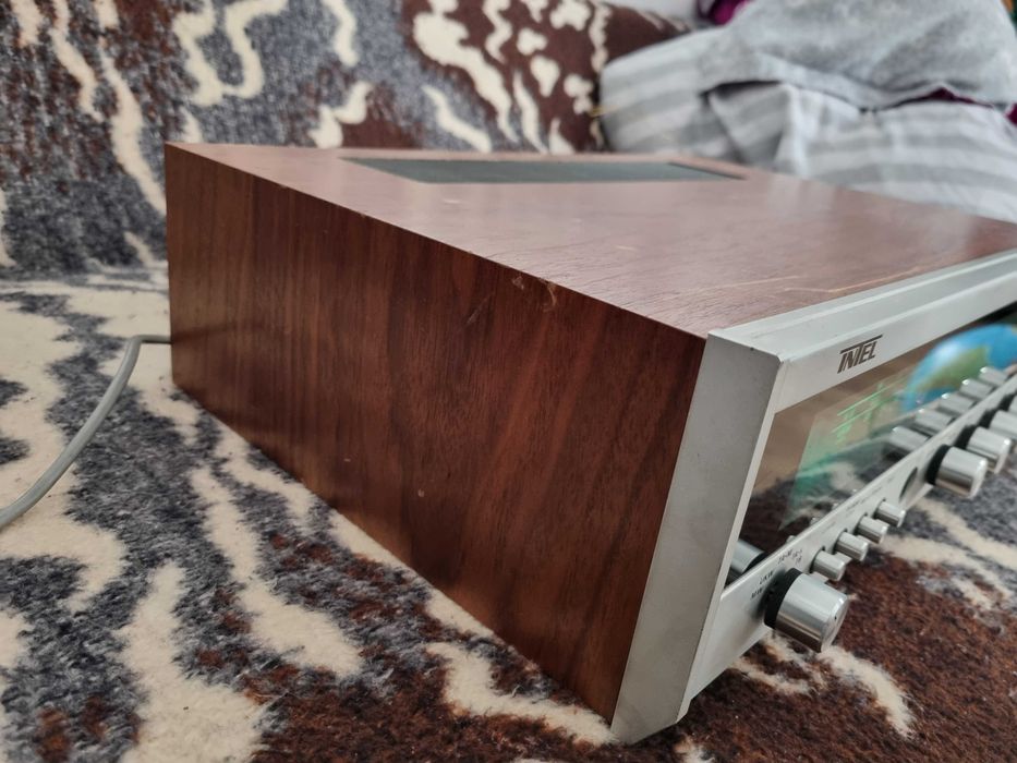 Receiver Intel 8012