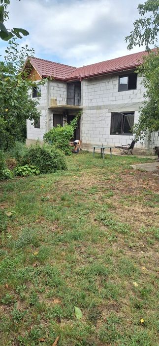 Vand casa  Comana Giurgiu,Mihai Bravu ,uzunu Calugareni