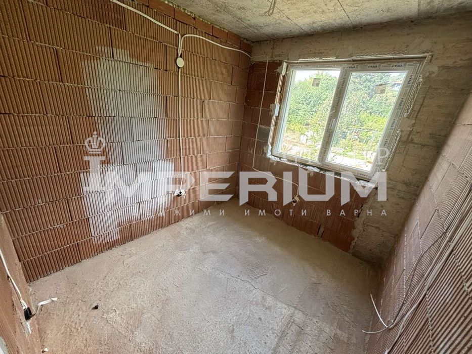 Продава се Тристаен апартамент в Варна, Възраждане 2 - 53 кв.м за 799 €/кв.м - Снимка #4