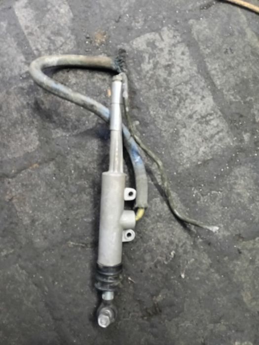 Главный целиндер для бмв е34