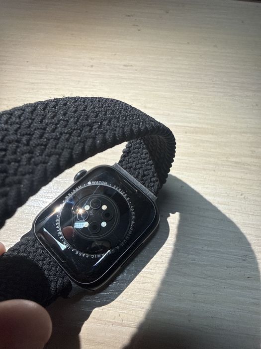 Продам Apple watch 8 45 mm