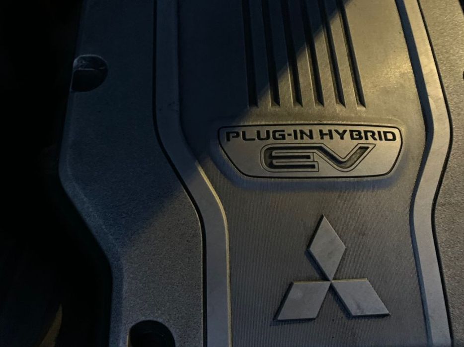 DEZMEMBREZ Piese Auto Mitubishi Outlander Gx 4H Phev Electric Hybrid Motor 2.0 Benzina baterie Electrica Acumulatori auto distribuitor Cutie de Viteze Automata 2014-2018