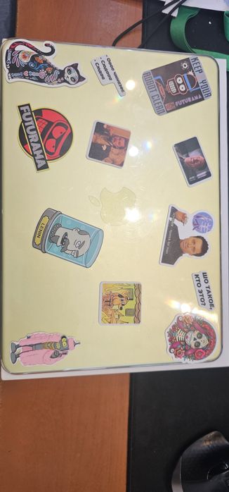 Продам MacBook NEO