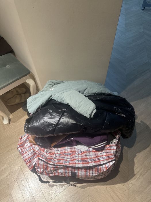 Продам пакет одежд