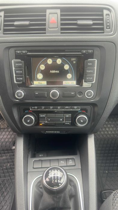 Volkswagen Jetta 1.2 2011