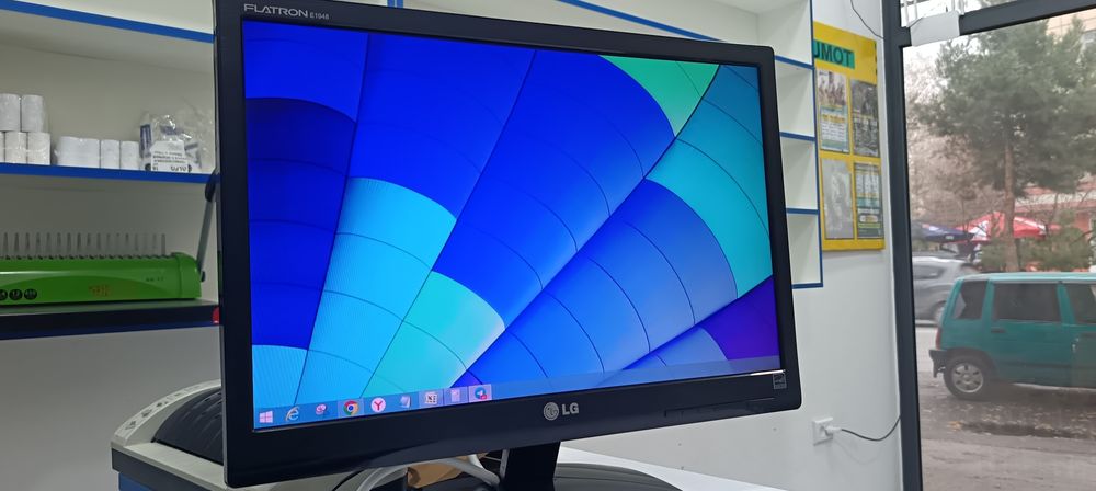 Monitor LG sotiladi Flatron E1948