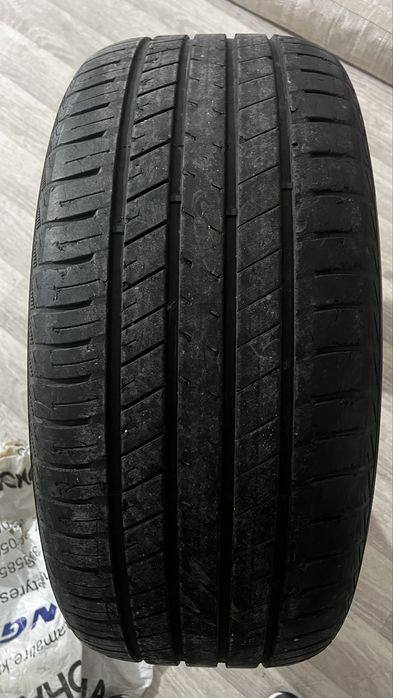 Шины летнее 285/50/20