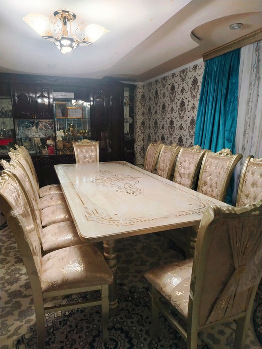 Stol stul srochna sotiladi