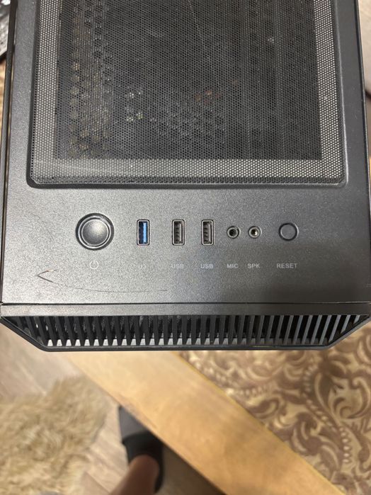 Геймърски компютър i5-9600KF / GTX 1650 - нуждае се от ново захранване