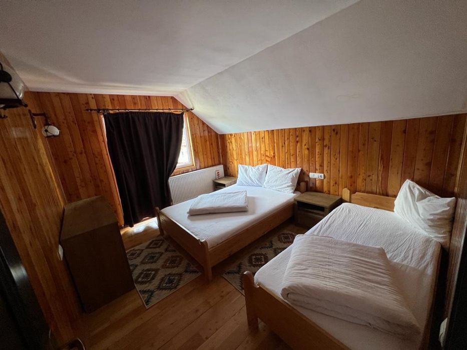 Cabană de închiriat