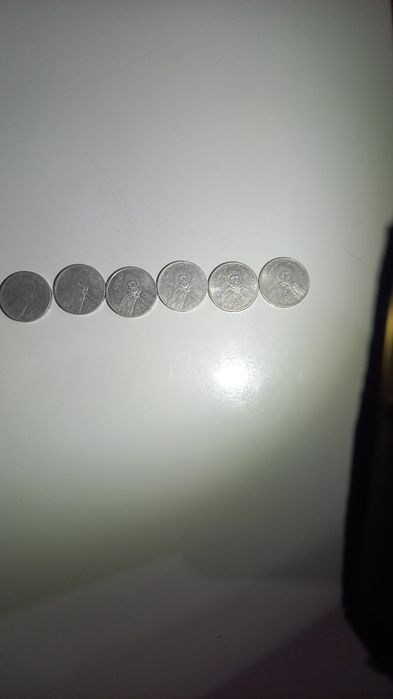 Lot 200 monede românești și straine