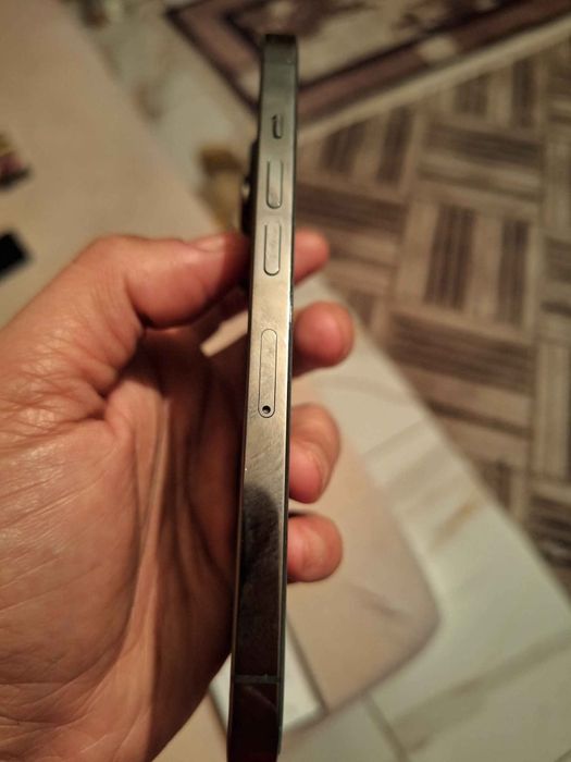 Продавам Iphone 13 Pro СПЕШНО