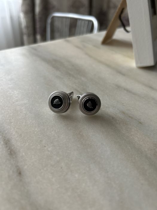 Butoni costum ! Foarte elenganti!