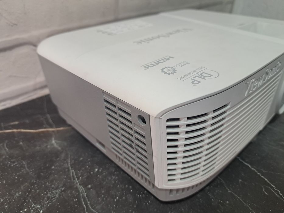 Продам проектор ViewSonic PA503W (идеал)