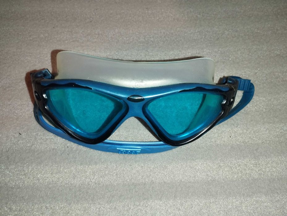 Плувни очила и маска