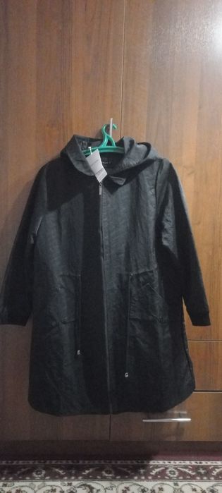 Срочно продам две куртки