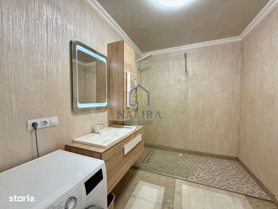 Apartament exclusivist cu 2 camere, loc de parcare