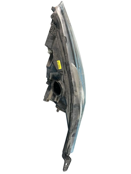 Far Dreapta Ford Fiesta Saloon 2010 - >